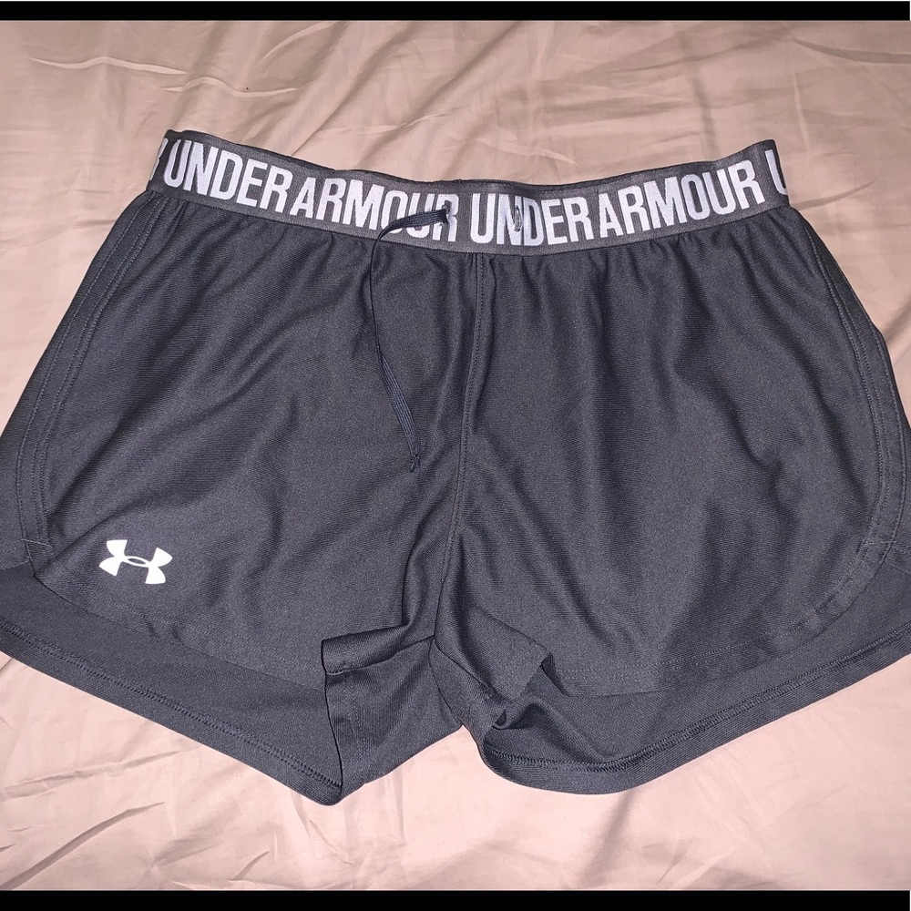 Athletic shorts